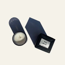 Load image into Gallery viewer, Product shot of Dirty Blonde candle with notes of tonka bean, smoke, guiacwood