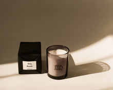 Load image into Gallery viewer, Minimalist candle design with MD logo